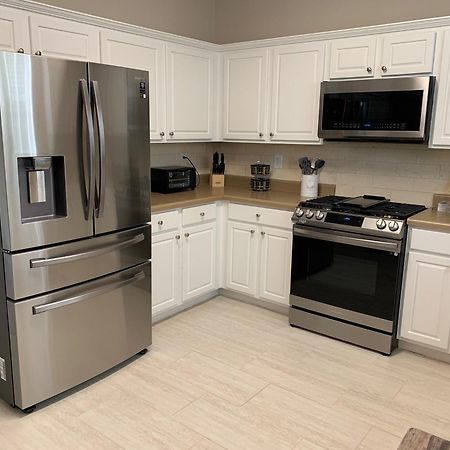 Enjoy This Amazing Home With Porch & Grill Near Dt Woodstock Pokoj fotografie