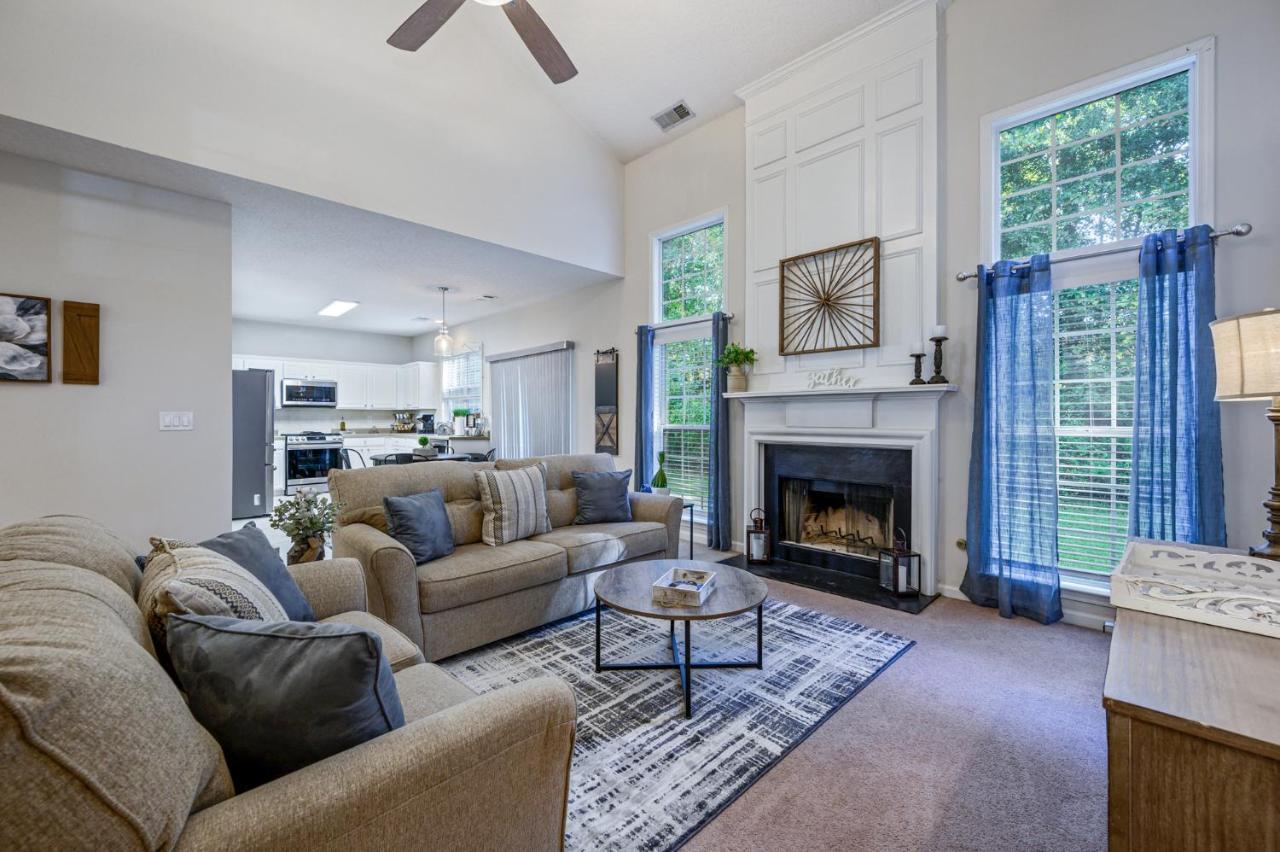 Enjoy This Amazing Home With Porch & Grill Near Dt Woodstock Exteriér fotografie