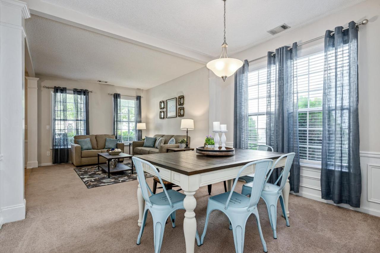 Enjoy This Amazing Home With Porch & Grill Near Dt Woodstock Exteriér fotografie