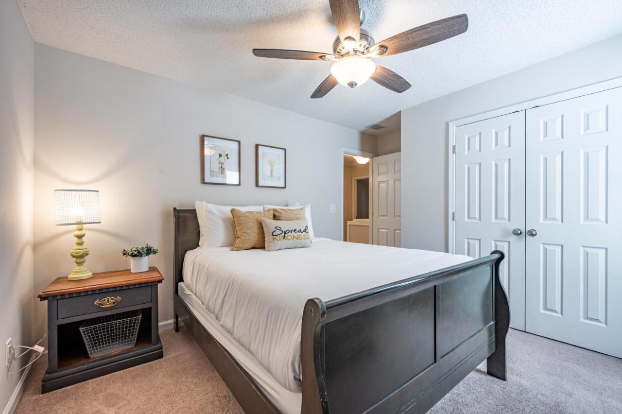 Enjoy This Amazing Home With Porch & Grill Near Dt Woodstock Exteriér fotografie
